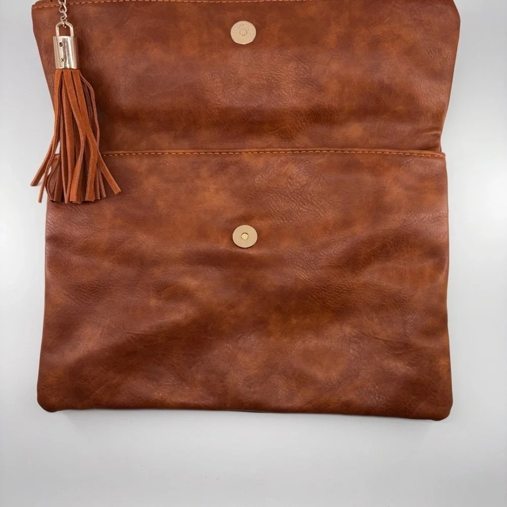 Shiraleah Faux Leather Verena Zip Fold Clutch Bag With Tassel